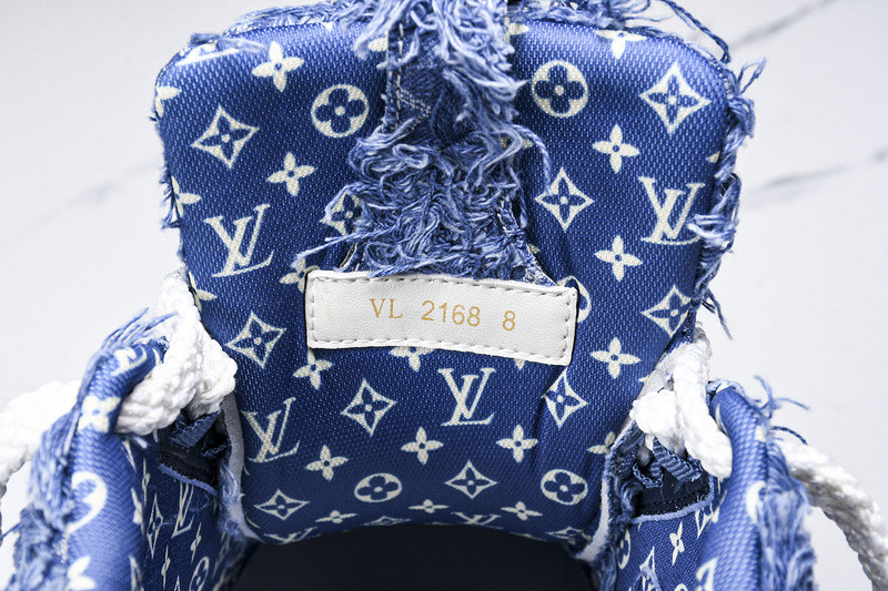 L*V STAKE