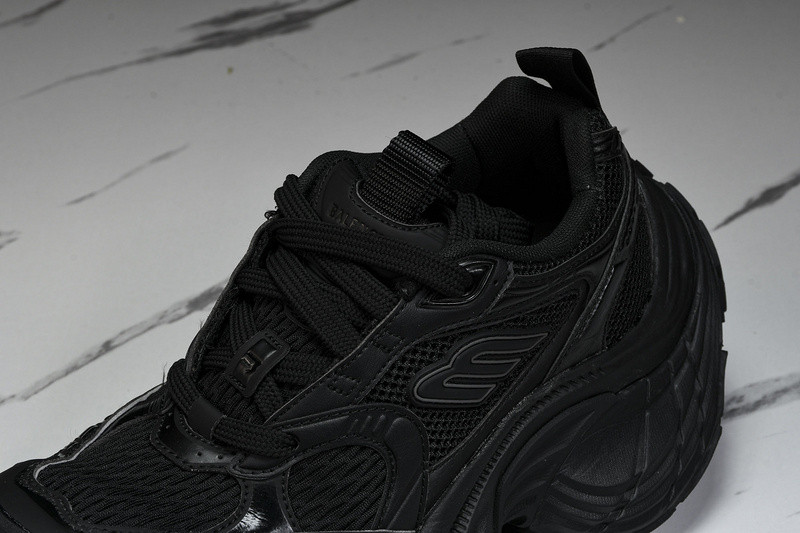 Balenciaga 10XL Sneaker