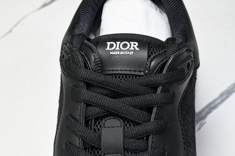 DR B25 Sneaker