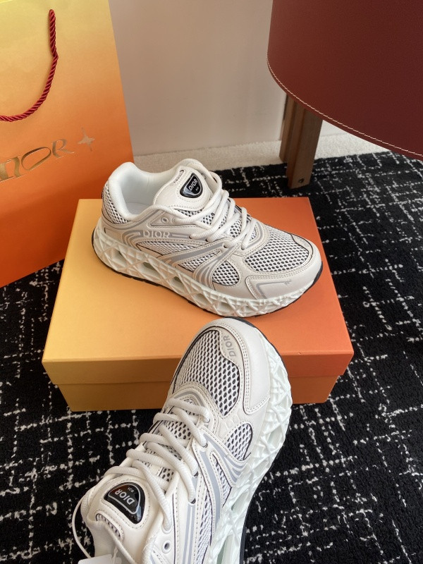 DR B35 Sneaker