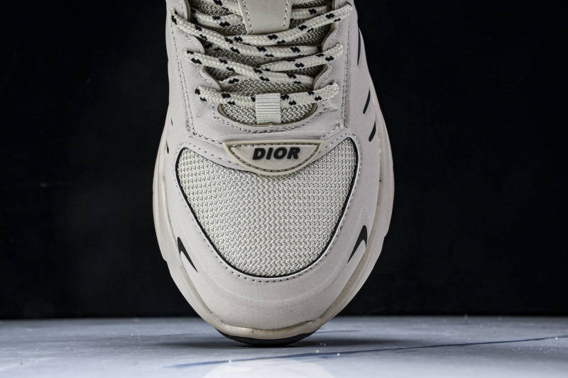 DR B44 Sneaker