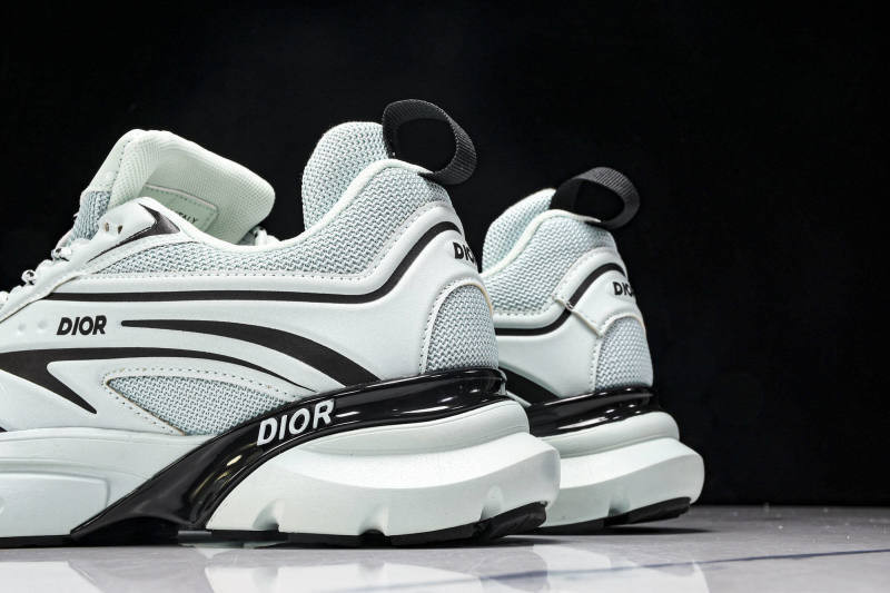 DR B44 Sneaker