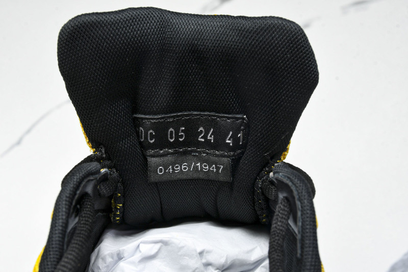 DR B44 Sneaker