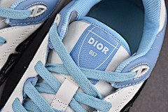 DR B57 Sneaker