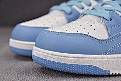 DR B57 Sneaker