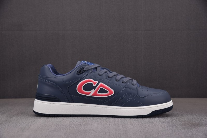 DR B57 Sneaker