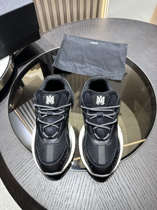 Amiri Runner