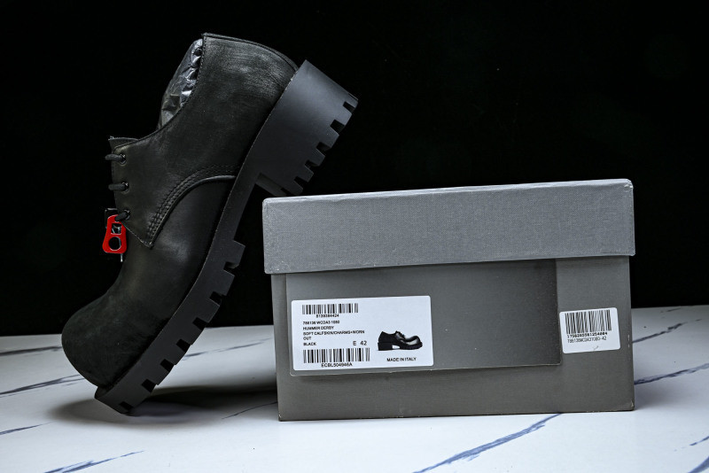 Balenciaga hummer
