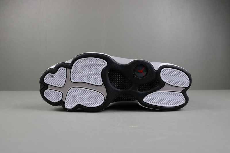 Air Jordan 13 Retro “Atmosphere Grey” 414571-016