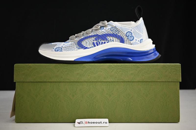 GC Sneakers