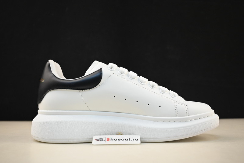 MQ Sneakers