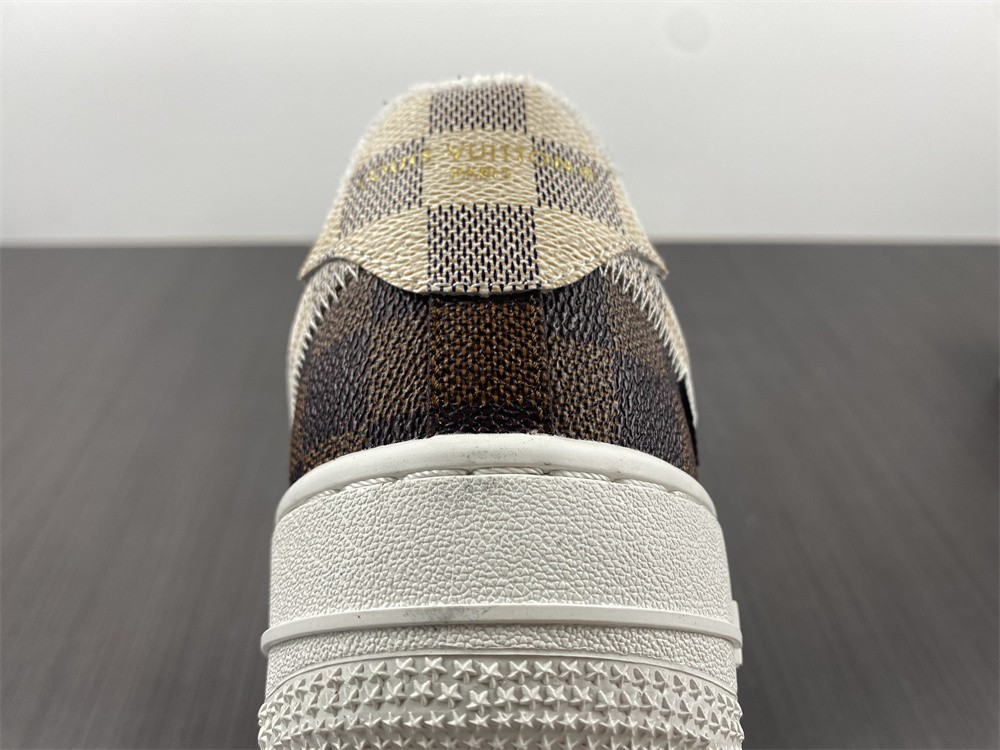 AIR FORCE 1 LF-02