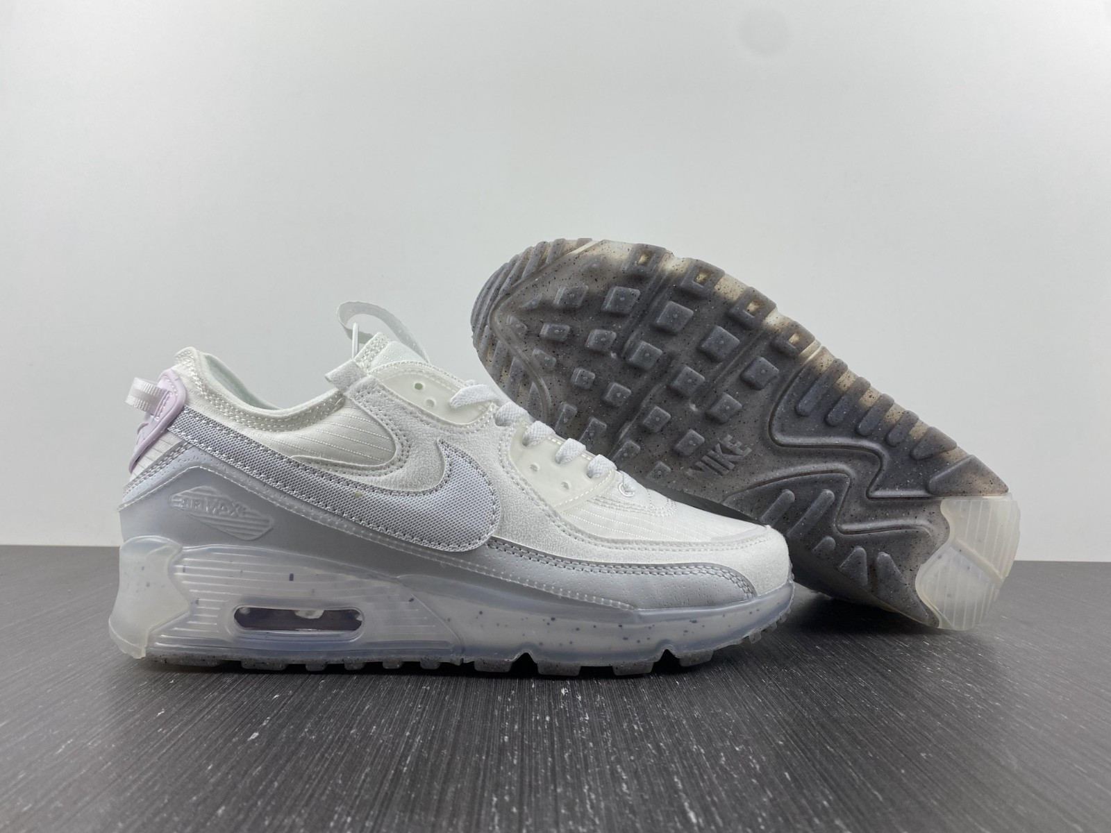 OFF White x Air max 90