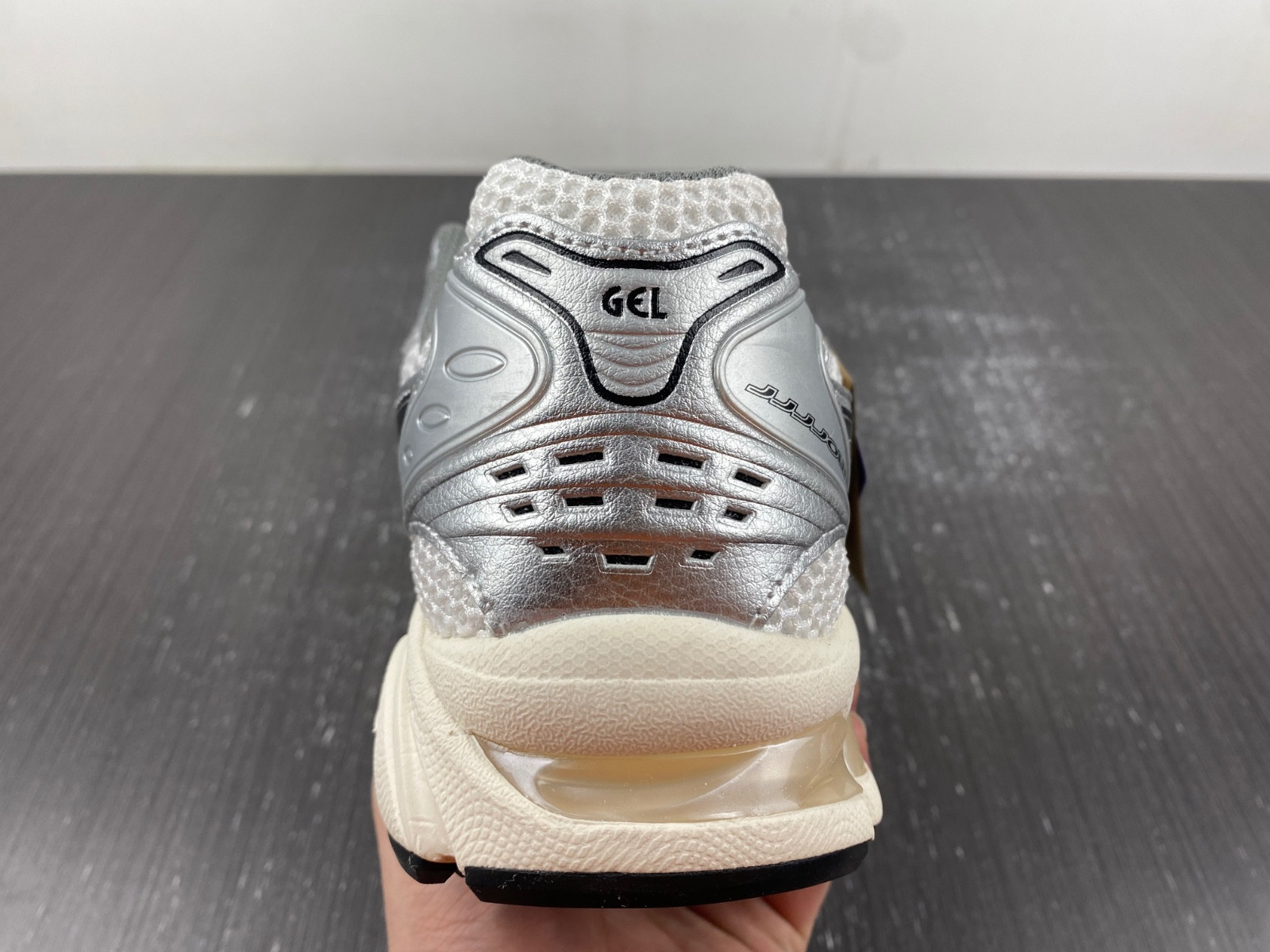As*ic*s gel-kayano 14  1201a457-101
