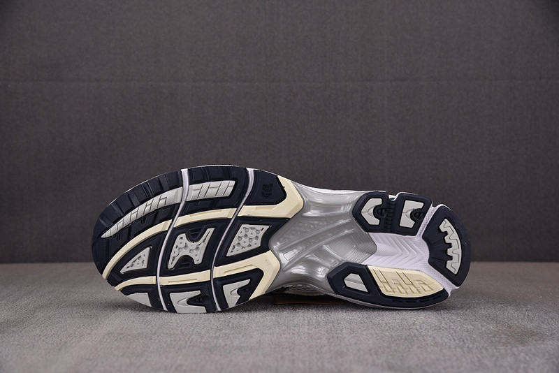 As*ic*s sneaker