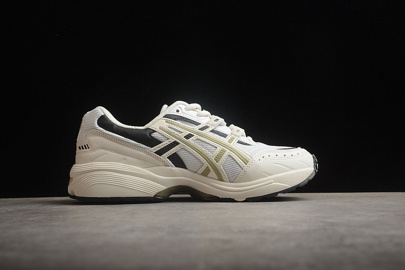 As*ic*s gel-1090 1203a243-028