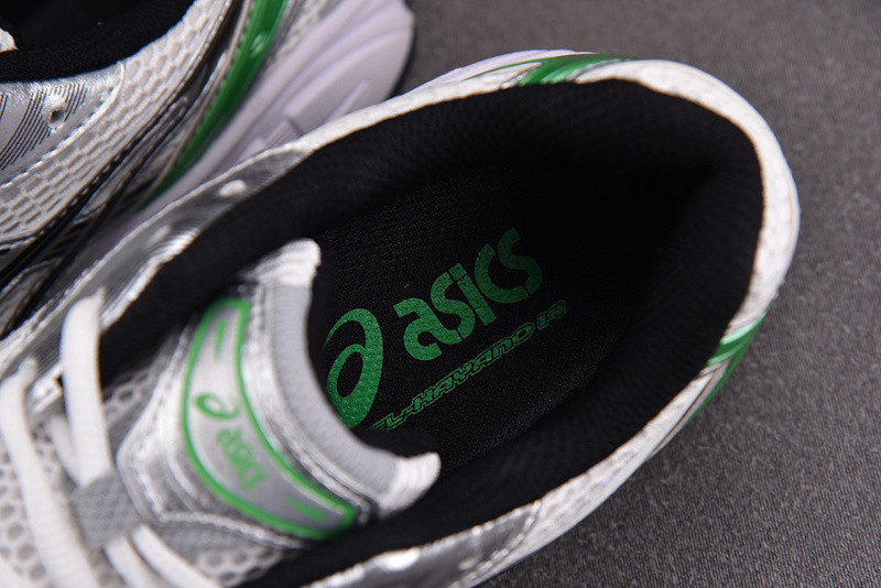 As*ic*s sneaker
