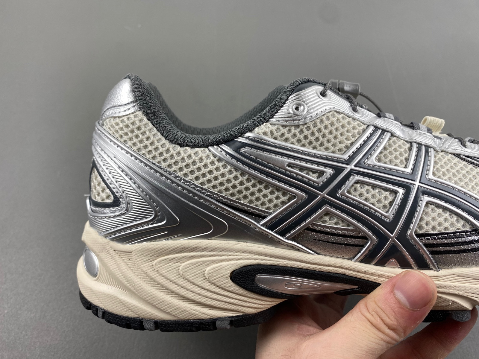 As*ic*s sneaker