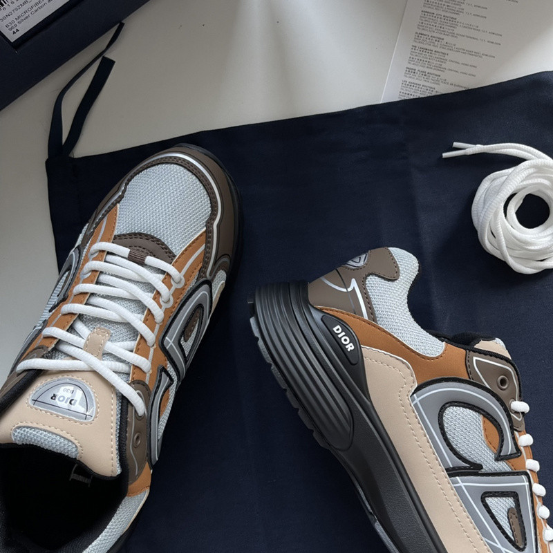 DR B30 Sneaker