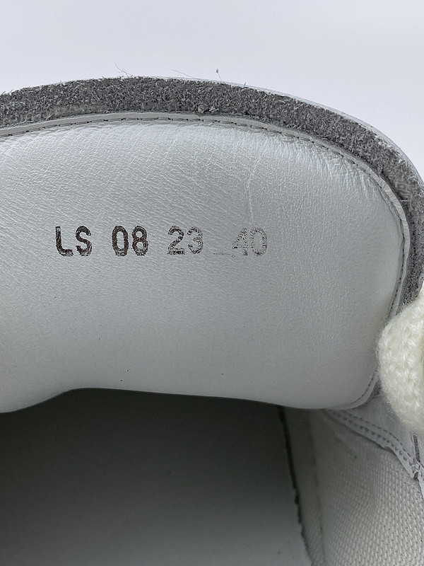 DR B33 Sneaker