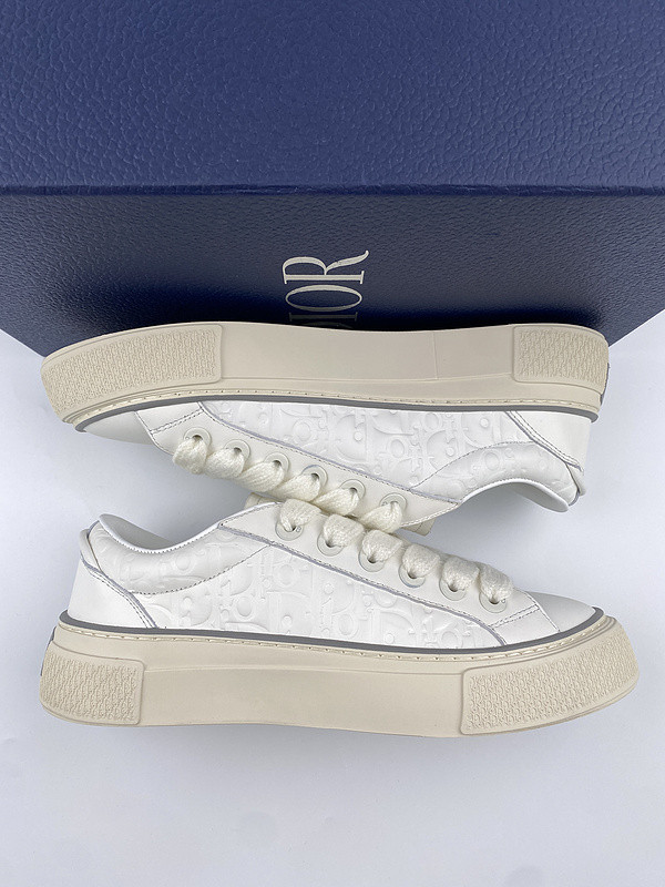 DR B33 Sneaker