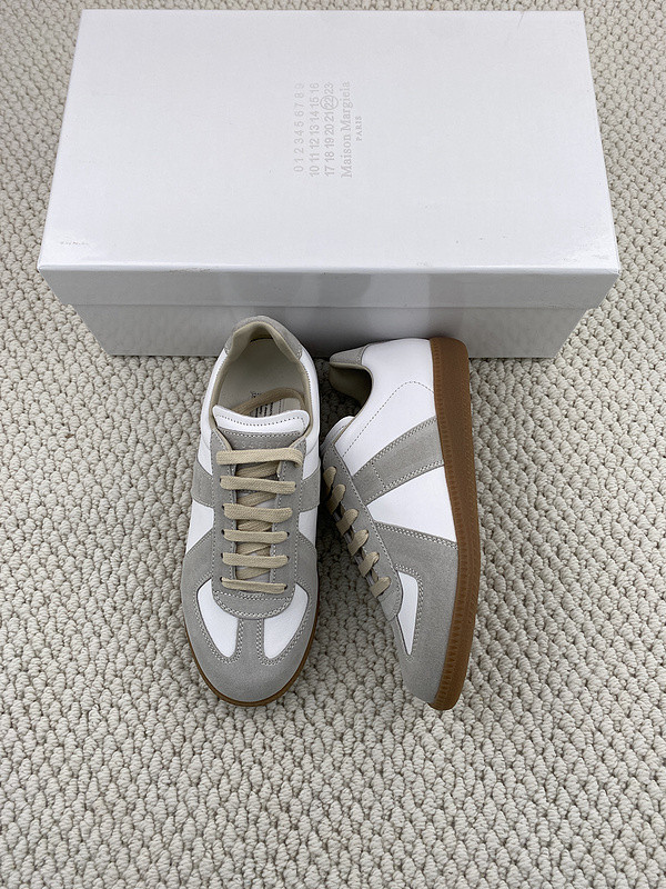 ma*s*n Ma*i*la sneakers