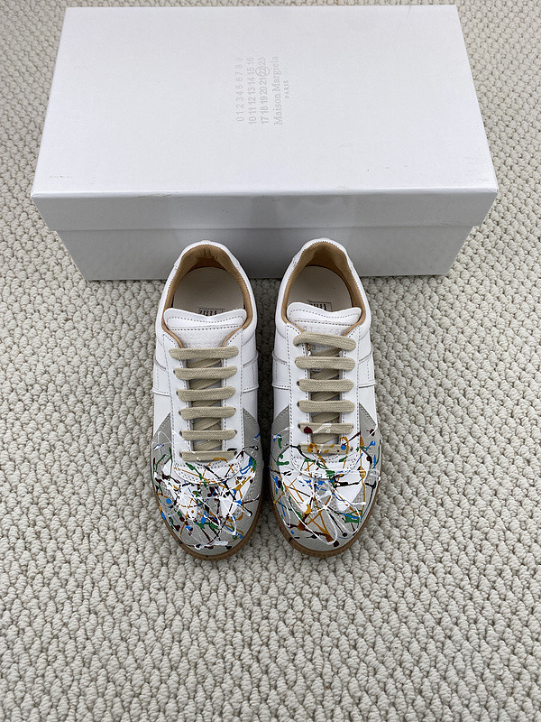 ma*s*n Ma*i*la sneakers