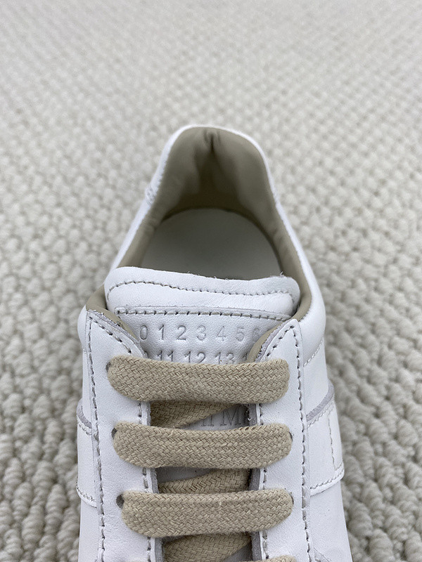 ma*s*n Ma*i*la sneakers