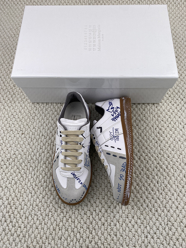 ma*s*n Ma*i*la sneakers