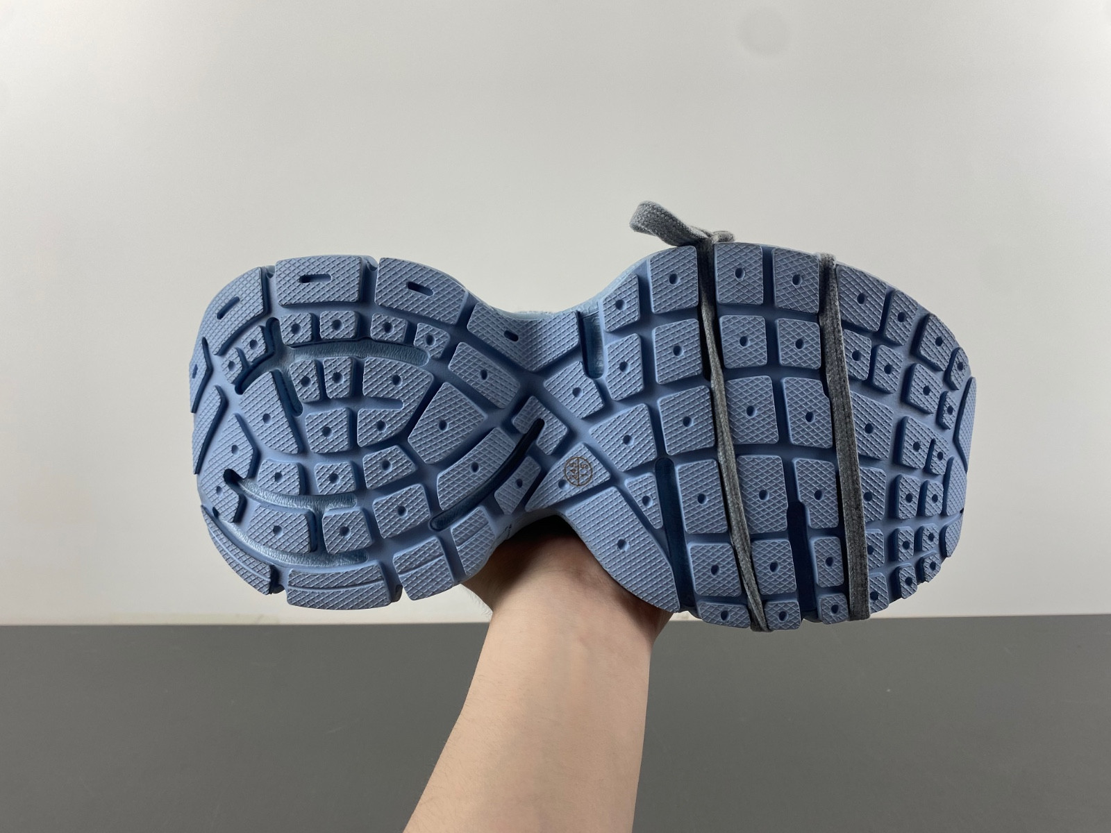 Ba*len*cia*ga phantom sneaker 734731 w3xdc 4000