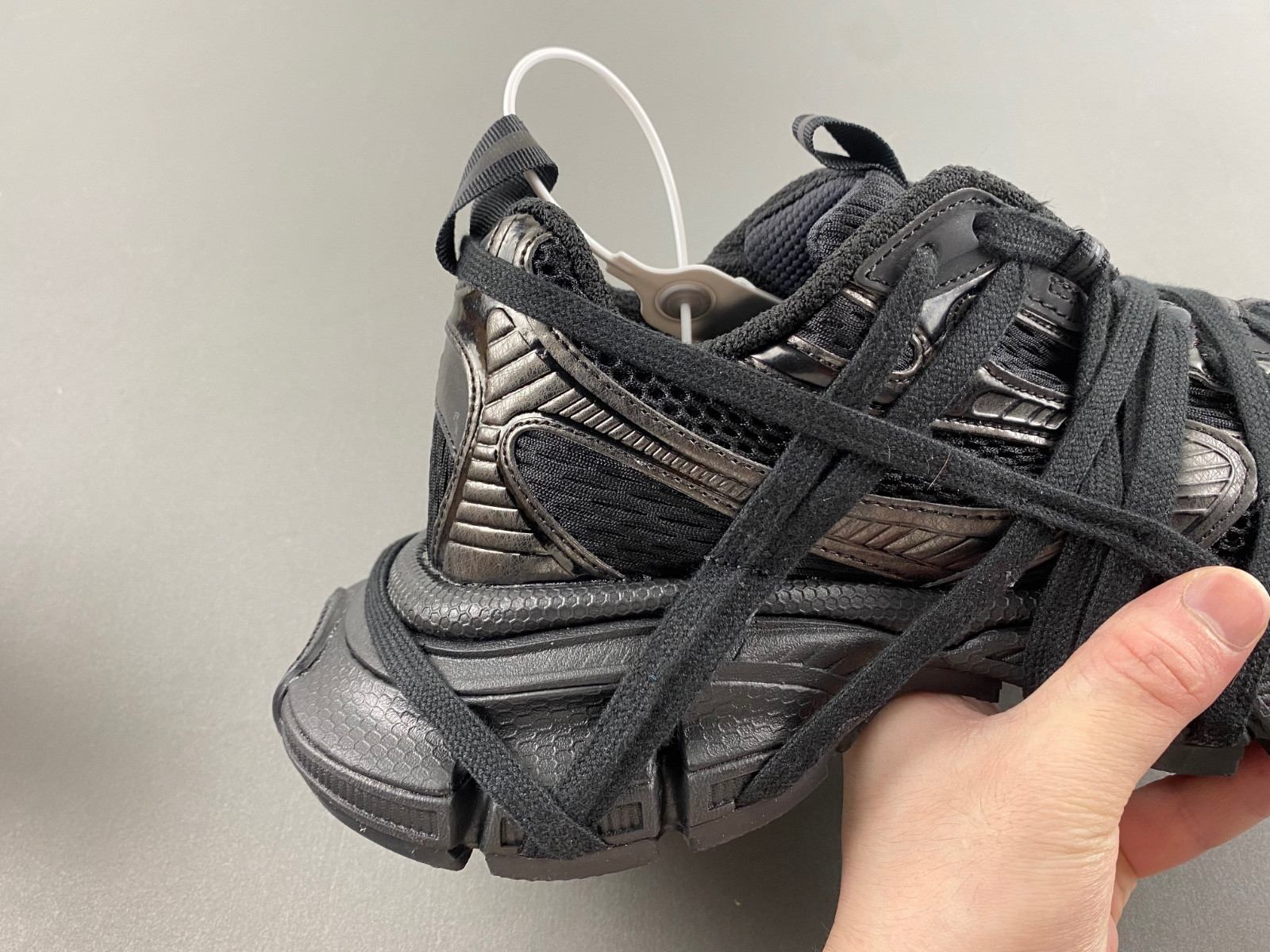 Ba*len*cia*ga phantom sneaker 778698 w3xll 0125