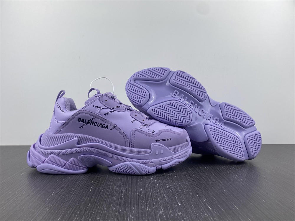 Ba*len*cia*ga triple s  524039 w2br1 2055