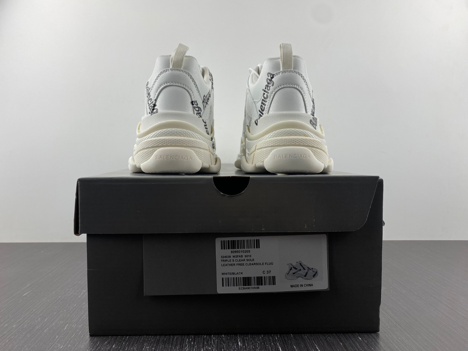 Ba*len*cia*ga triple s  524039 w2fa8 9010
