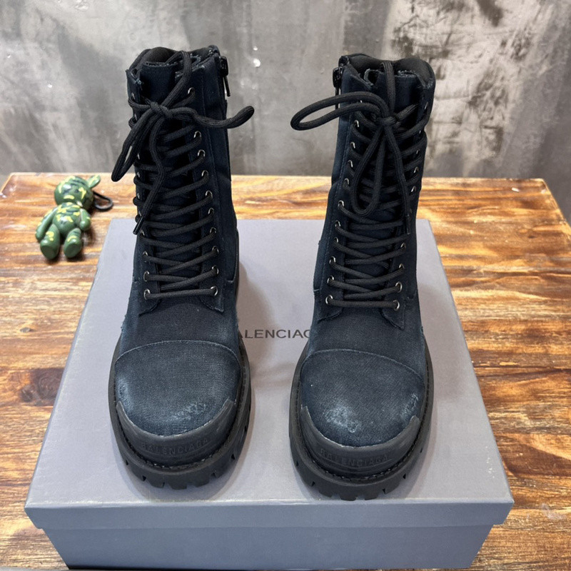 Ba*len*cia*ga boots