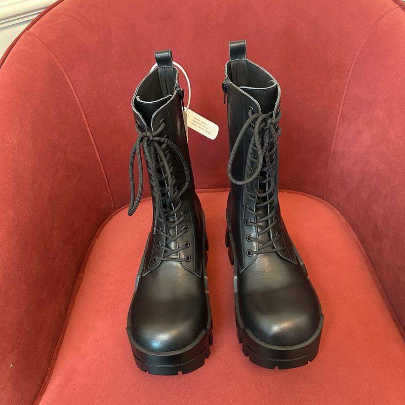Ba*len*cia*ga boots