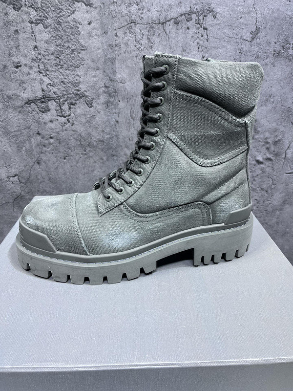 Ba*len*cia*ga boots