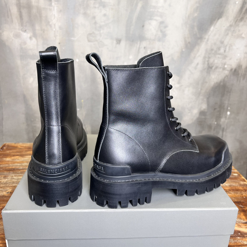 Ba*len*cia*ga boots