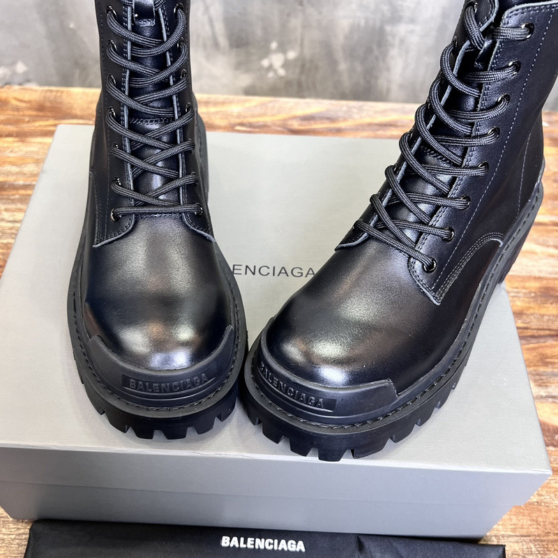Ba*len*cia*ga boots
