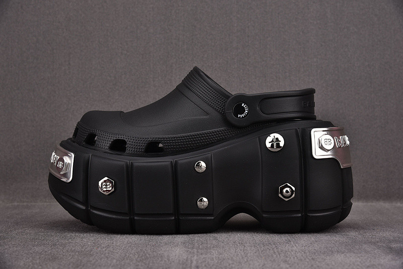 Cr*0*s x ba*len*cia*ga hardCr*0*s sandal ''black''