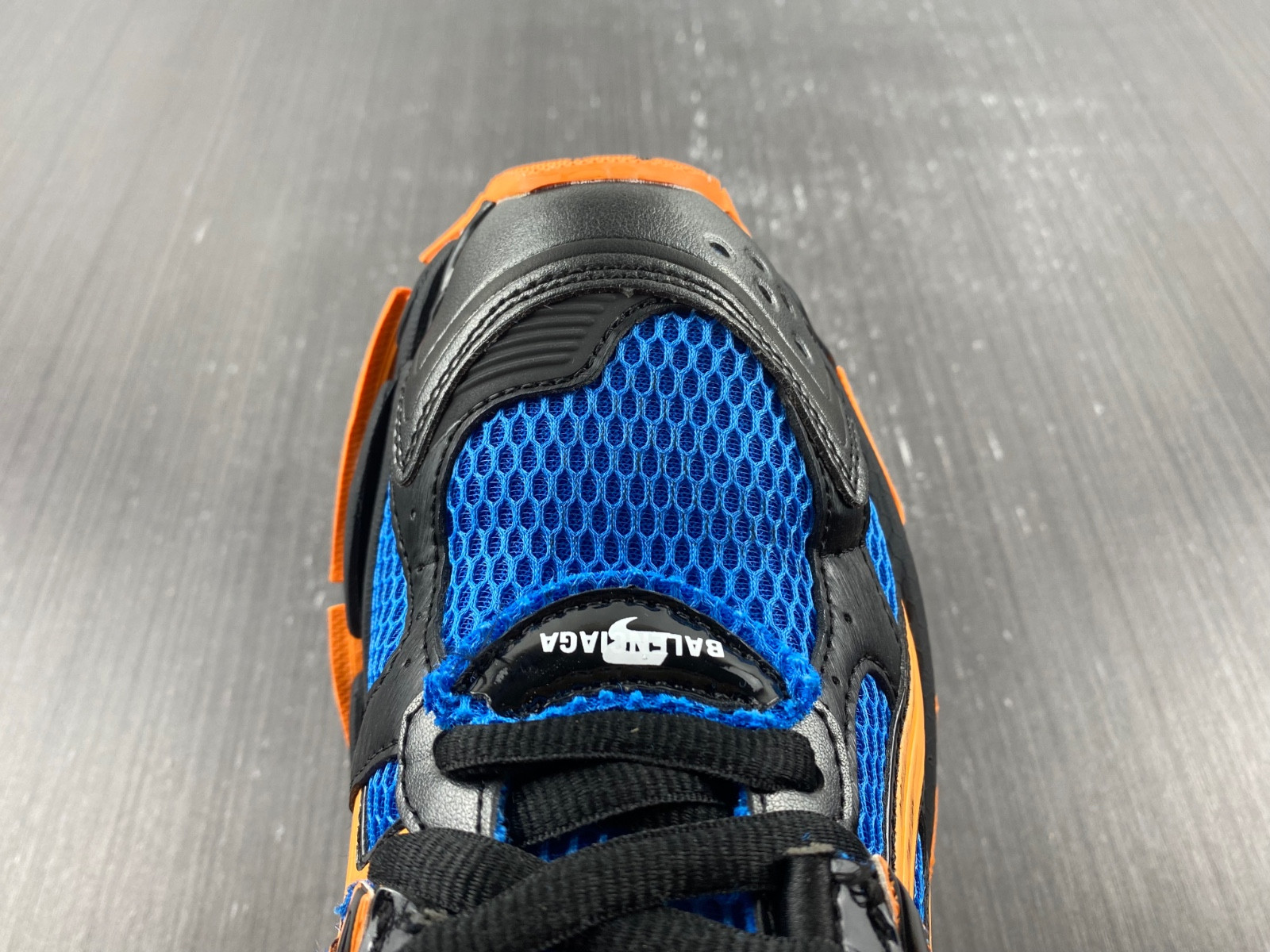 Ba*len*cia*ga runner 677403 w2rb1 1120
