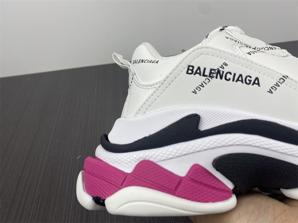 Ba*len*cia*ga triple s black sneaker 524039 w2fa4 9155