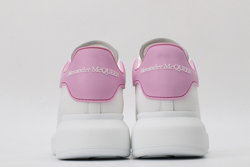 MQ Sneakers