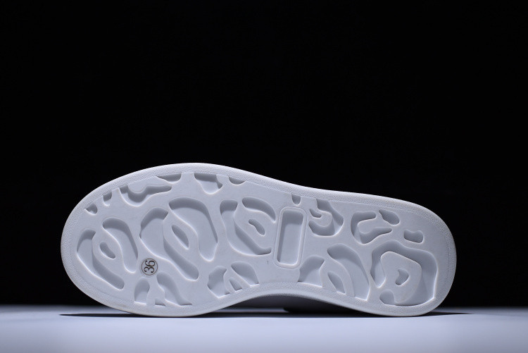 MQ Sneakers