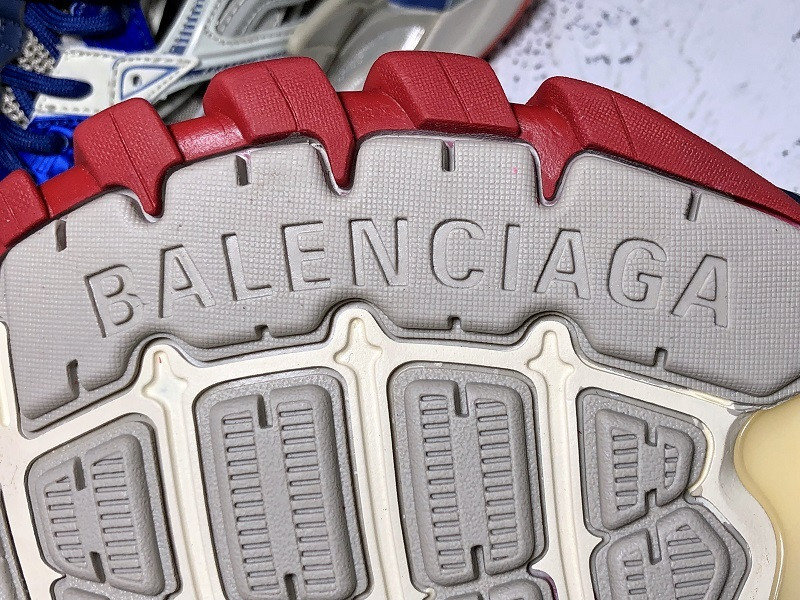 BLCG Track 2.0 568614-W2GN2-8570
