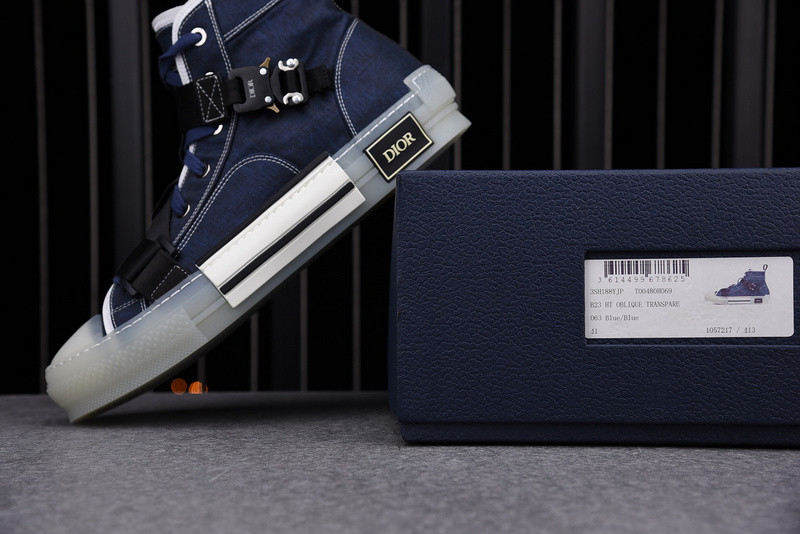 DR B23 High Top Sneaker
