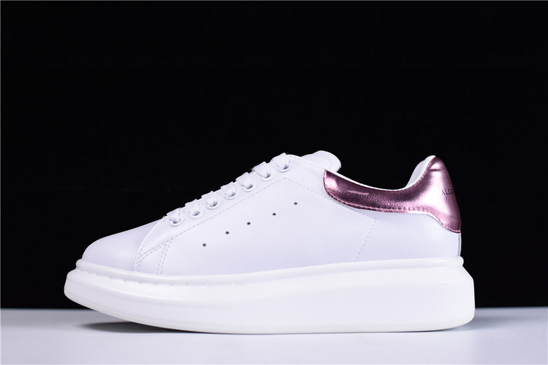 MQ Sneakers