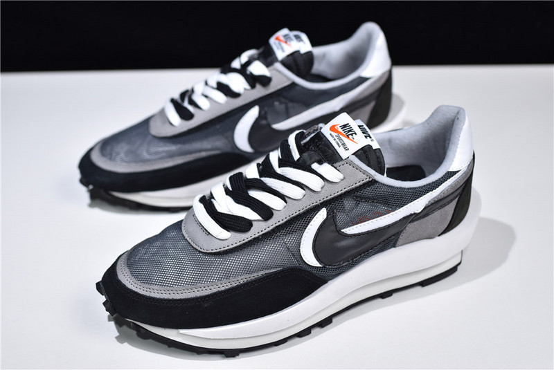 Sacai X Nike LD Waffle 