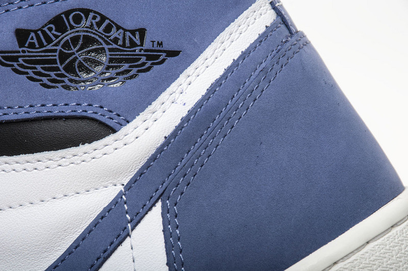 Air Jordan 1 Retro High OG “Blue Moon” 555088-115