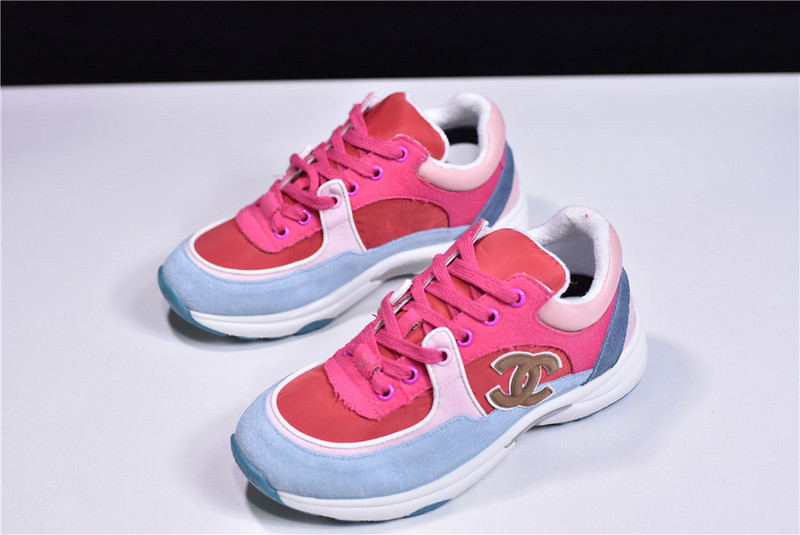 CNL Sneakers