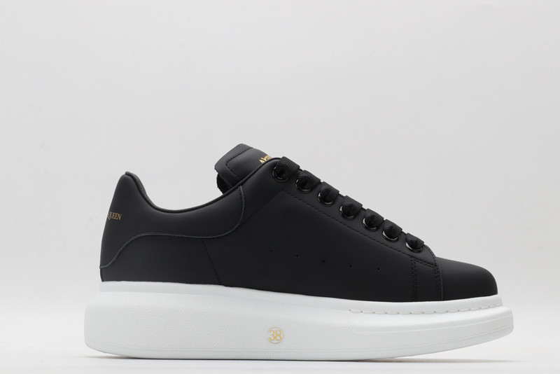 MQ Sneakers